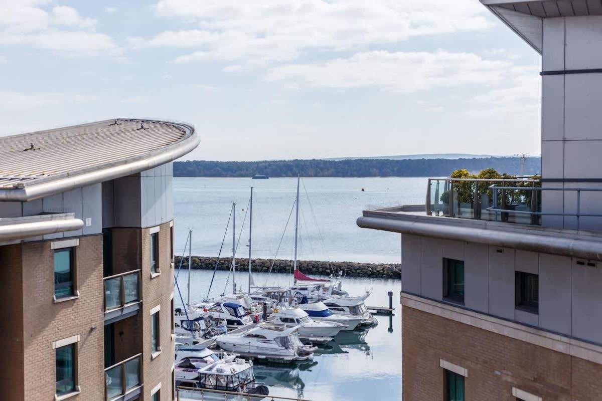 Villa Crow'S Nest Poole Exterior foto